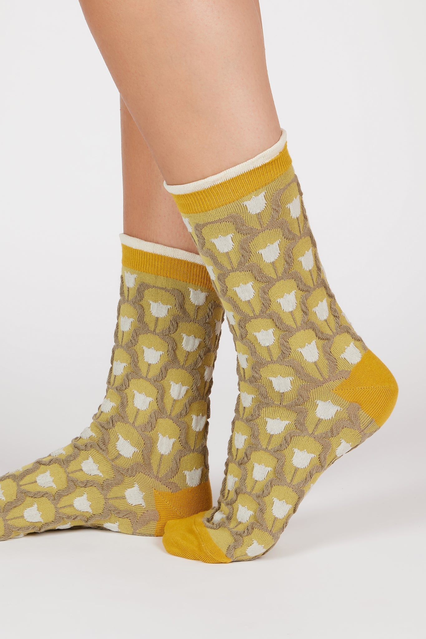 Brown and mustard tiny tulip print socks_1