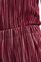 Burgundy and pink micro ribbed pleated trousers_3