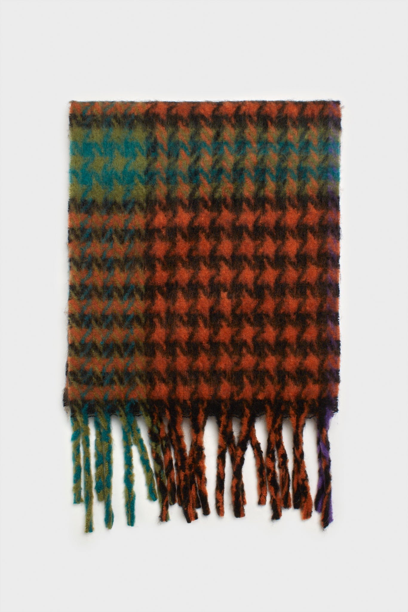 Camel and black pop colour houndstooth scarf_1