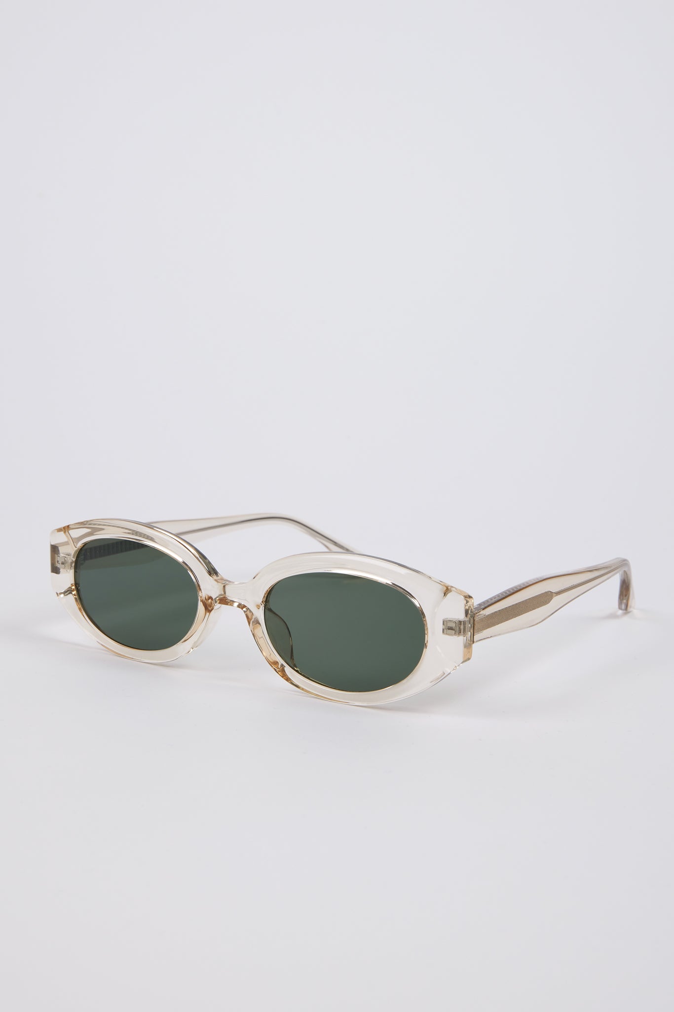 Clear rounded oval sunglasses_2