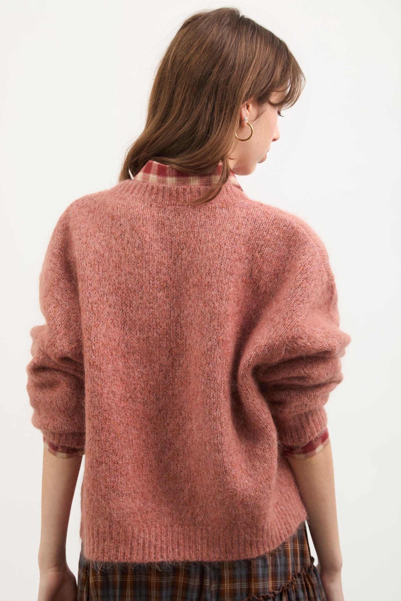Coral mohair wool blend V neck jumper_2