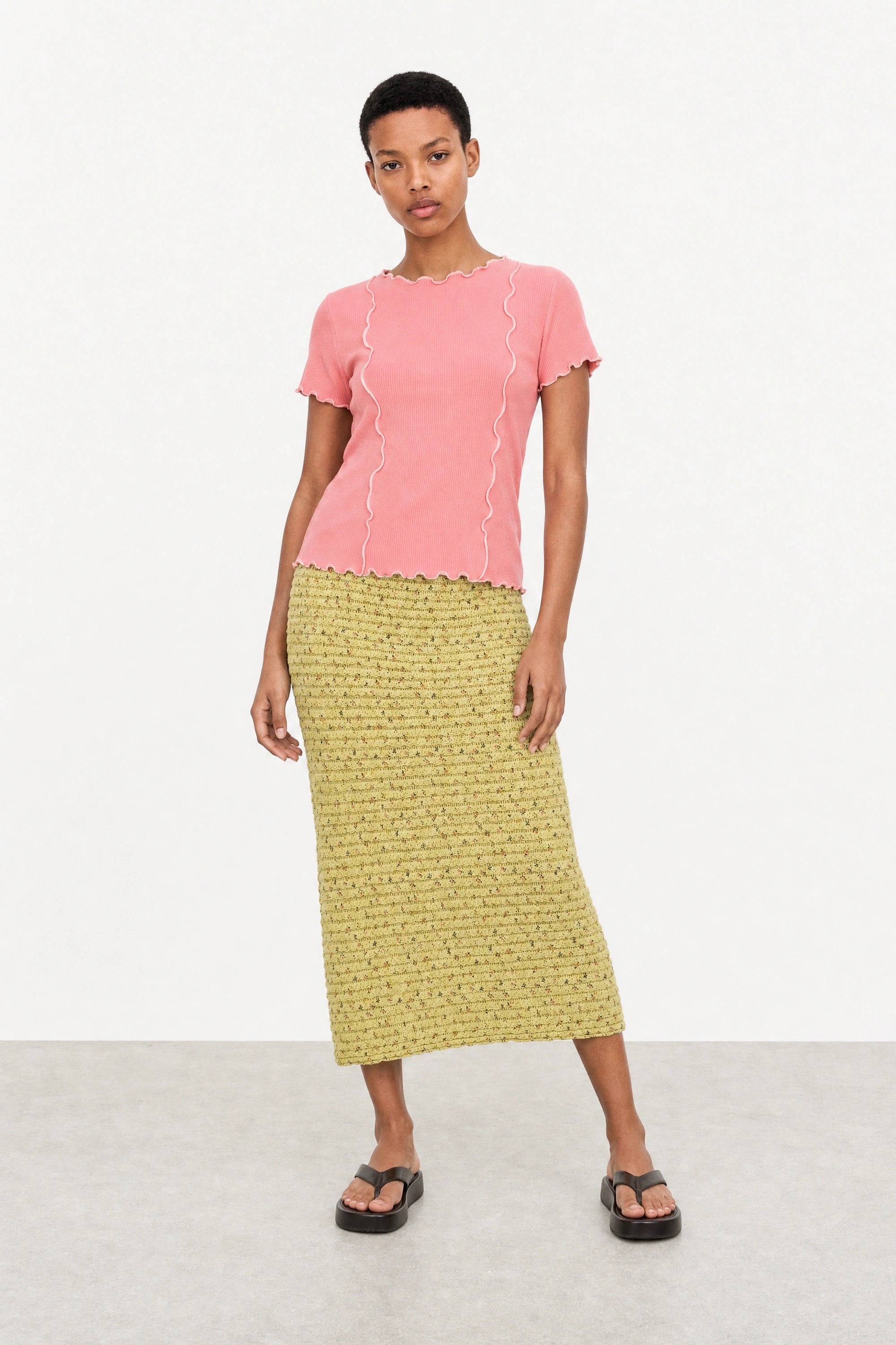 Coral ribbed contrast trim double line tee_4