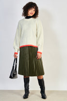 Cream red dipped hem wool blend jumper_4