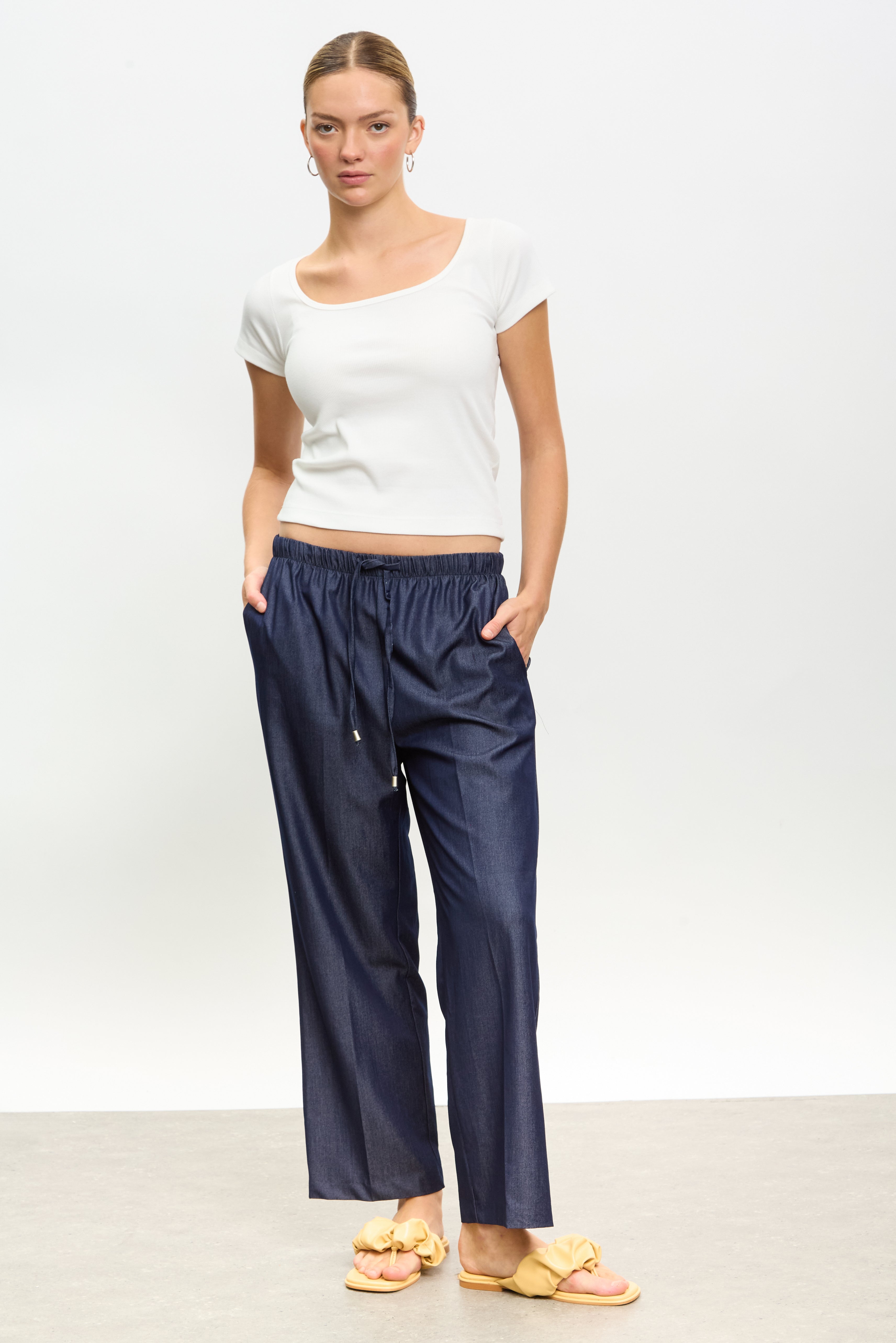 Dark blue denim drawstring trousers_4