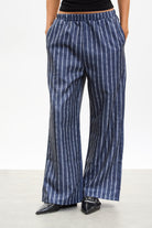 Dark blue vertical striped wide leg trousers_1