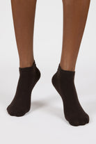 Dark brown classic ankle socks_1