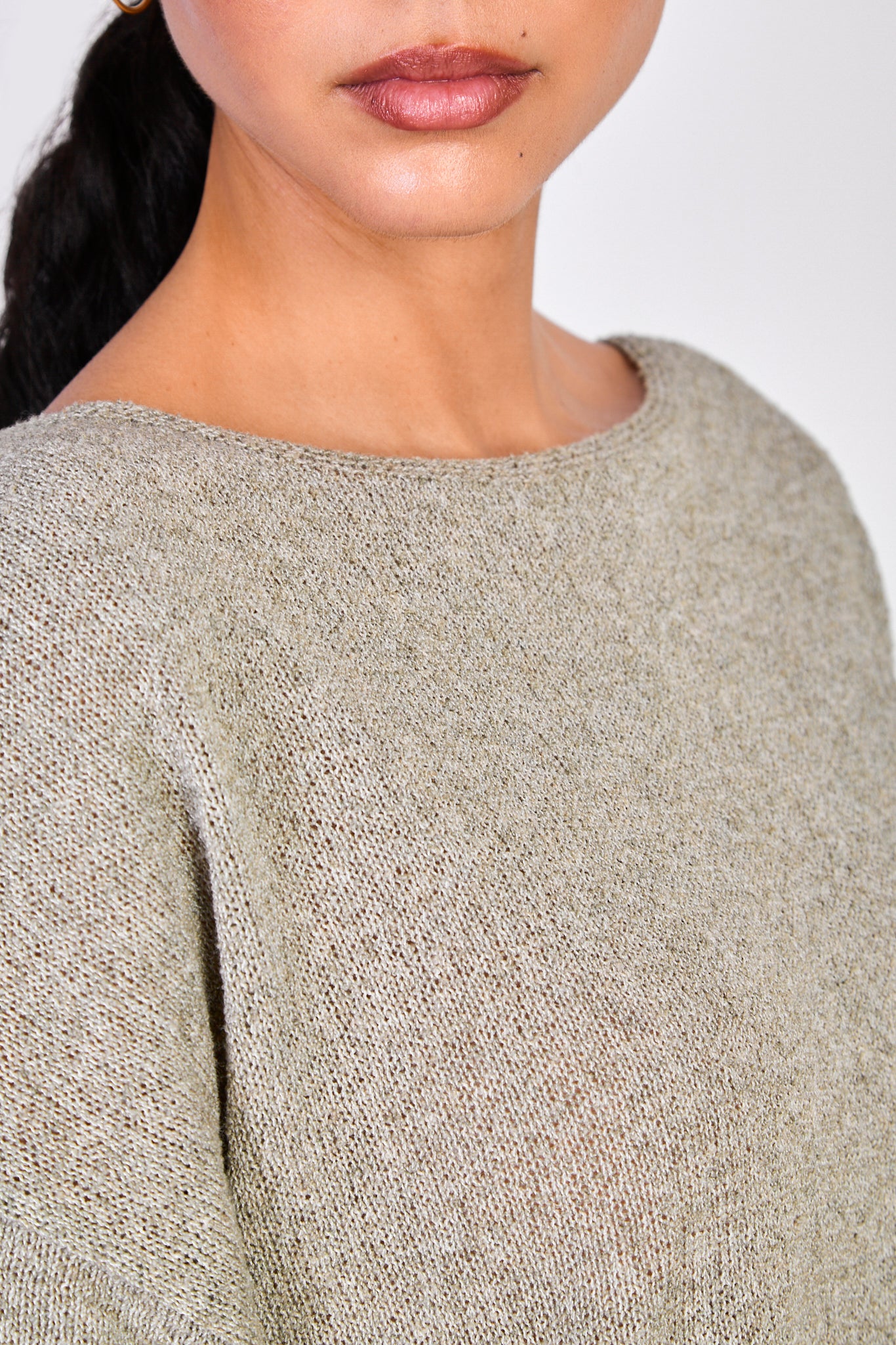 Dark khaki linen blend wide neck knit tee_3