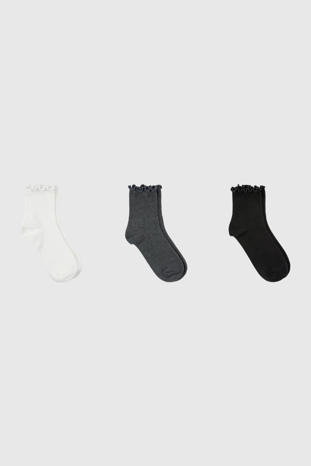Dark ruffle trim socks - Set of 3
