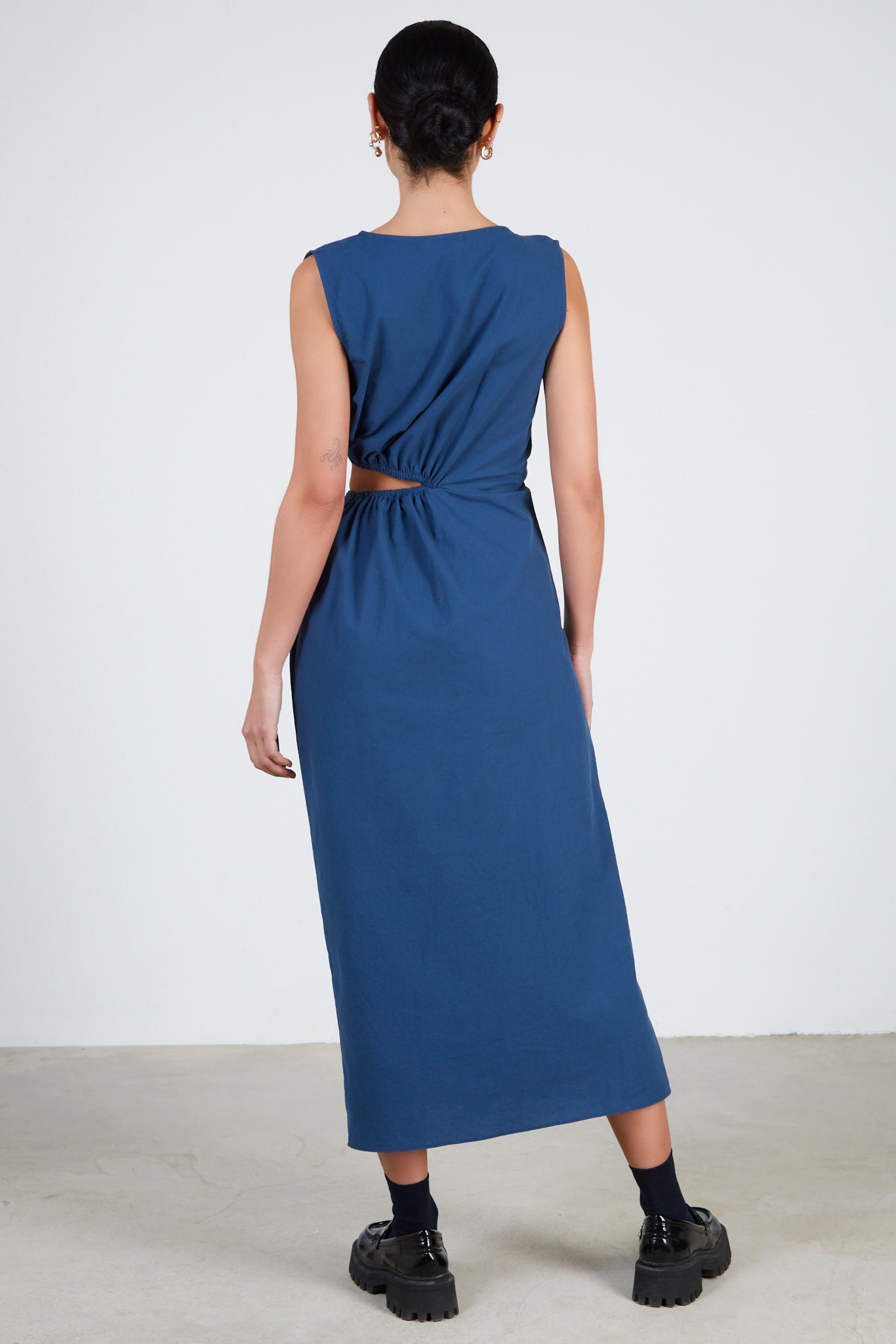 Deep blue side peek dress