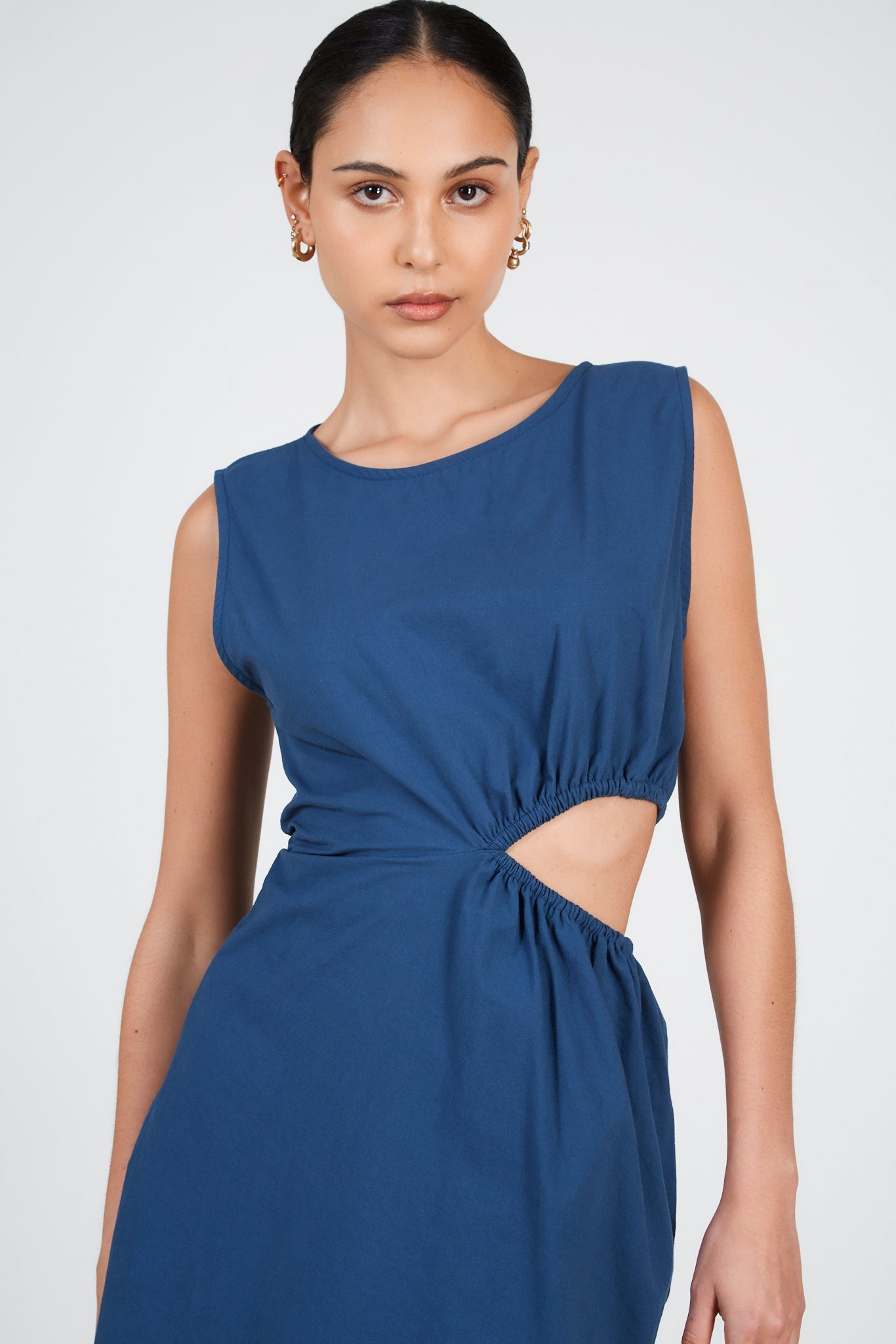 Deep blue side peek dress