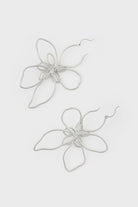 Silver wire flower hoop earrings_2
