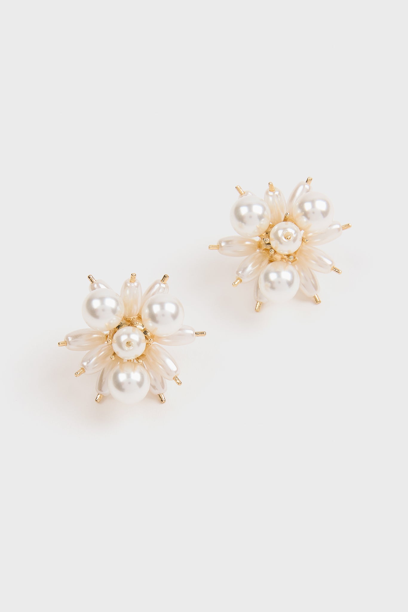 Gold pearl cluster earrings