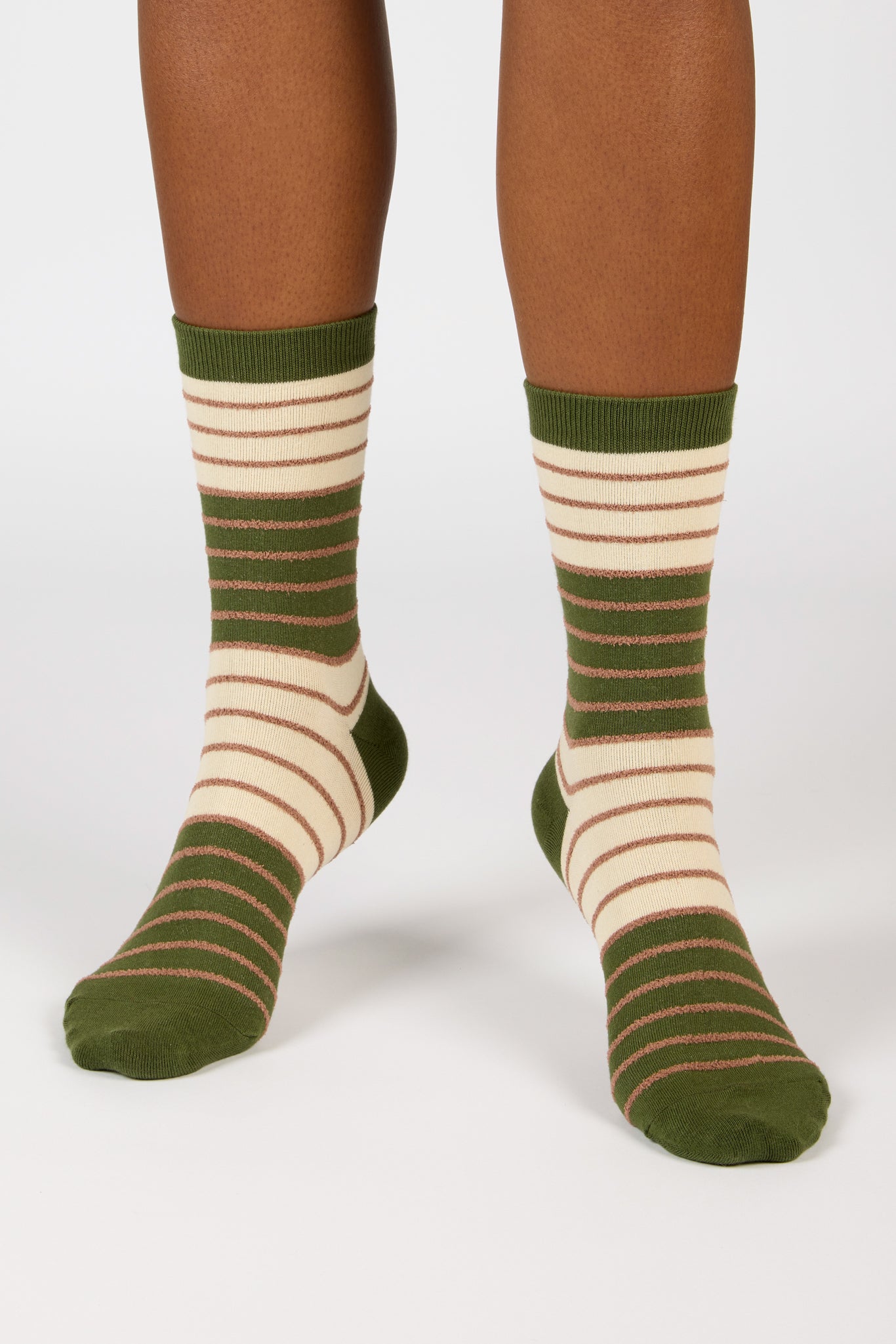 Green and beige horizontal stripe socks_4