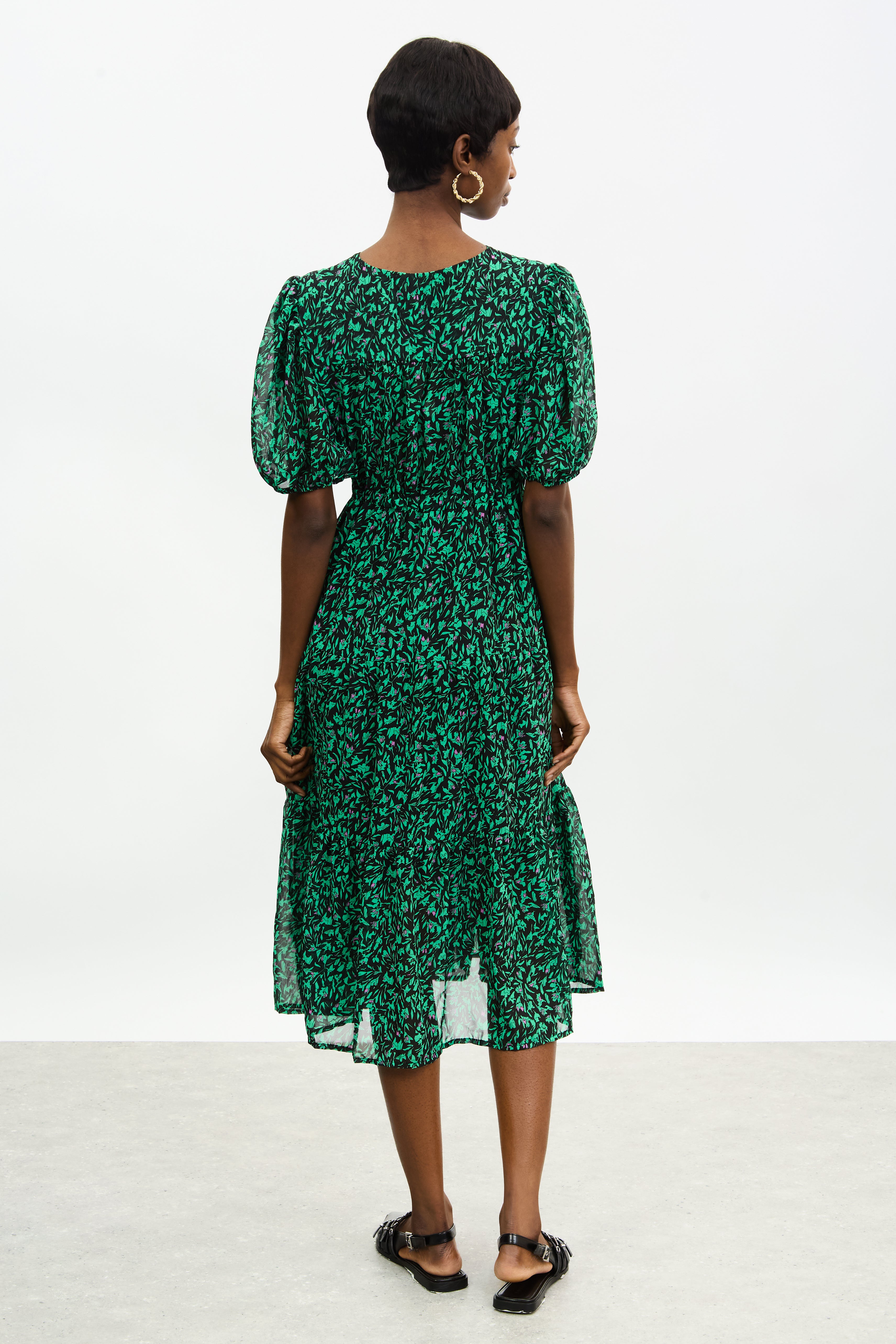 Green and black floral print V neck midi dress_2