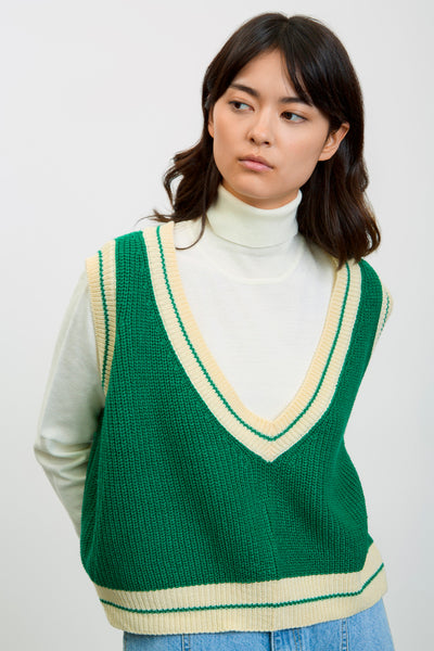 Green_20deep_20V_20varsity_20s