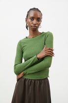 Green ruffle trim ribbed top_2