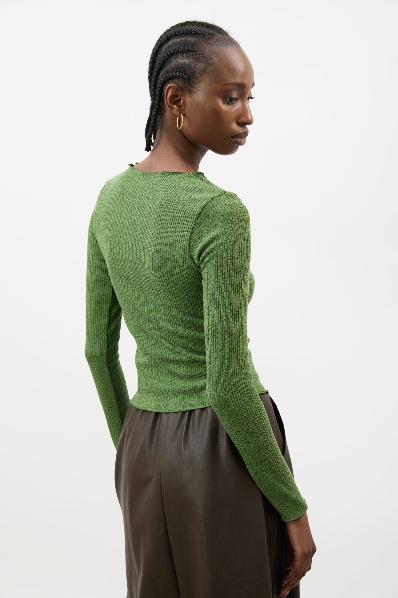 Green ruffle trim ribbed top_3
