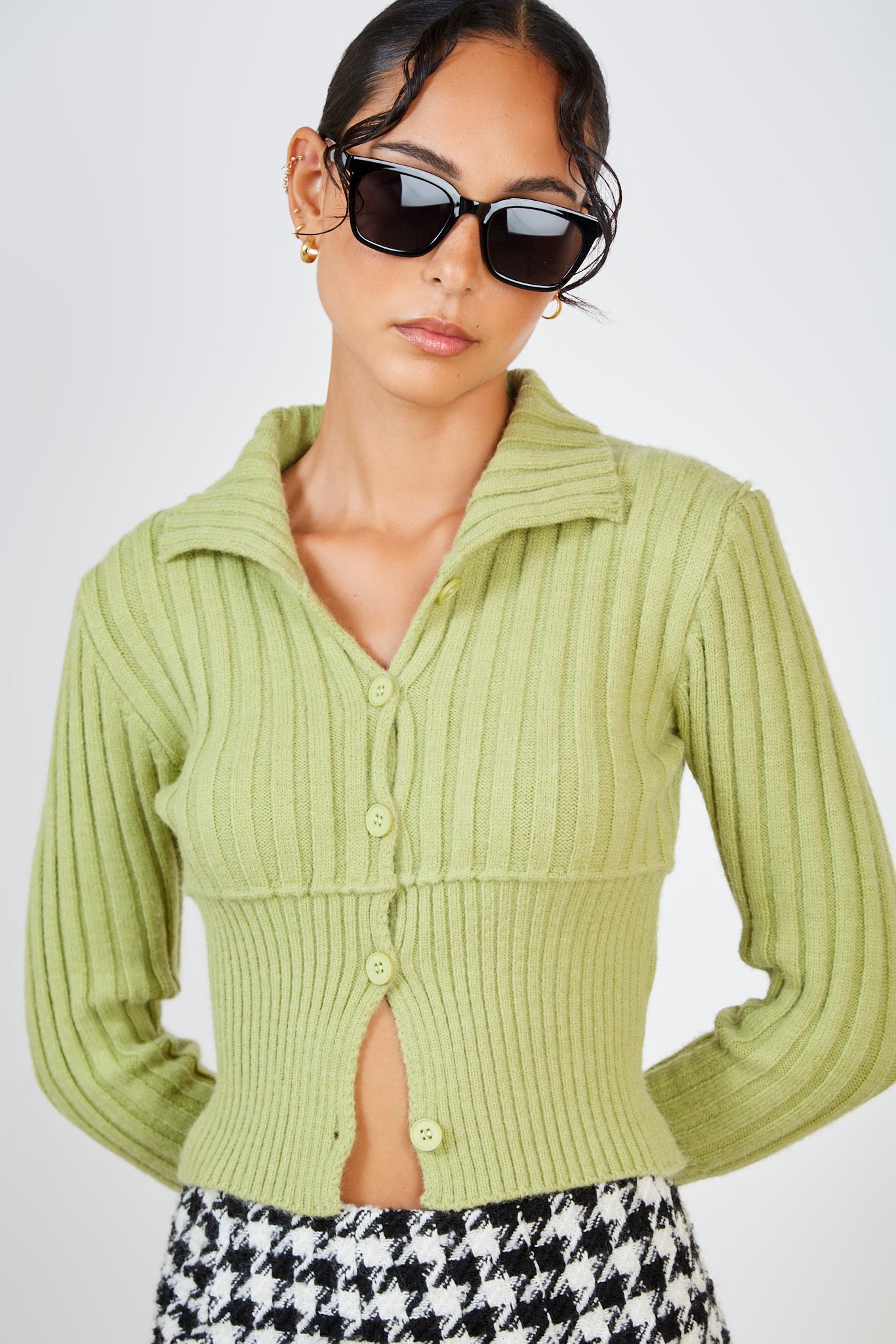 Green contrast ribbed collar cardigan_2