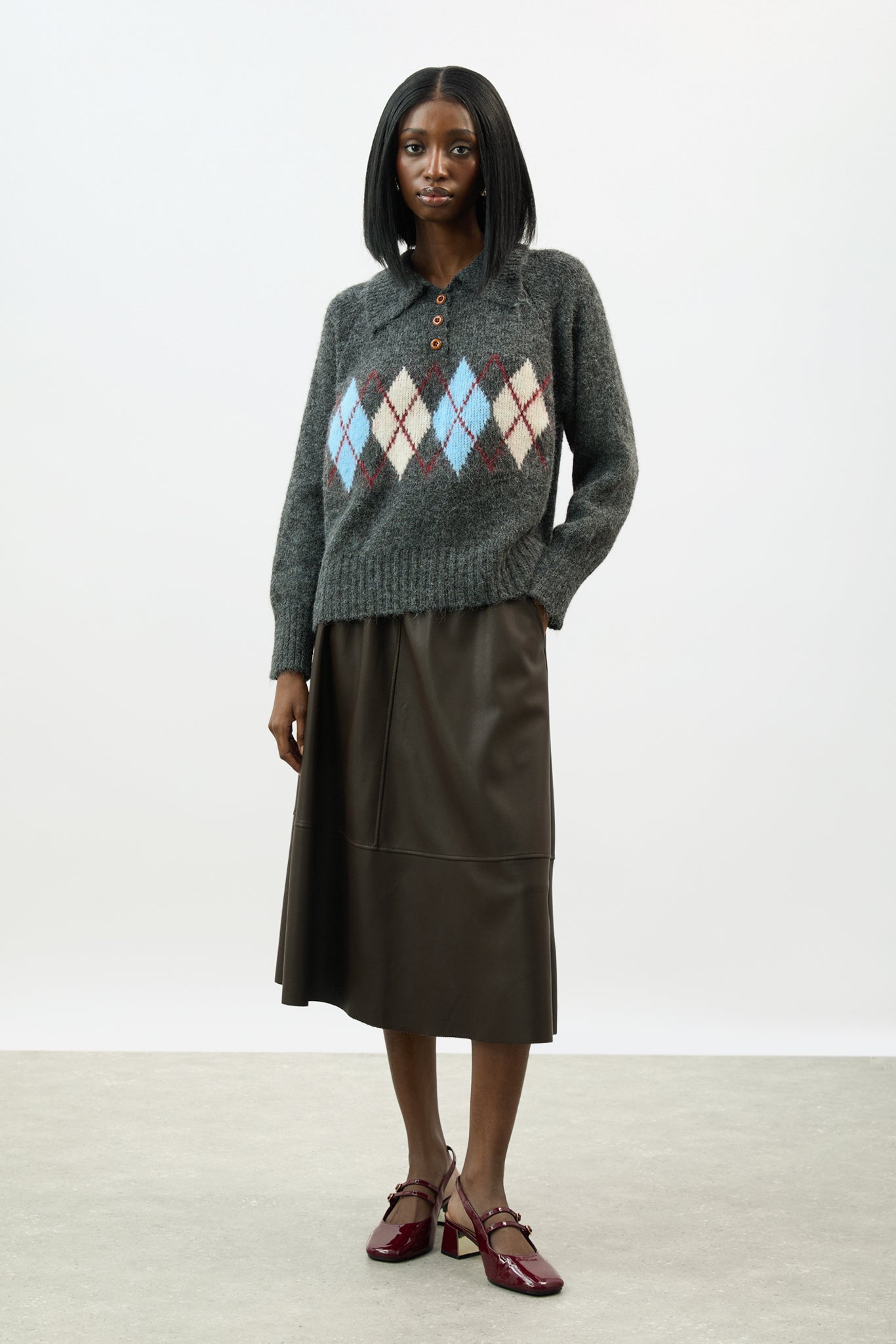 Grey blue and ivory argyle wool blend collared jumper_4