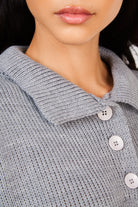 Grey button neck cropped wide jumper_4