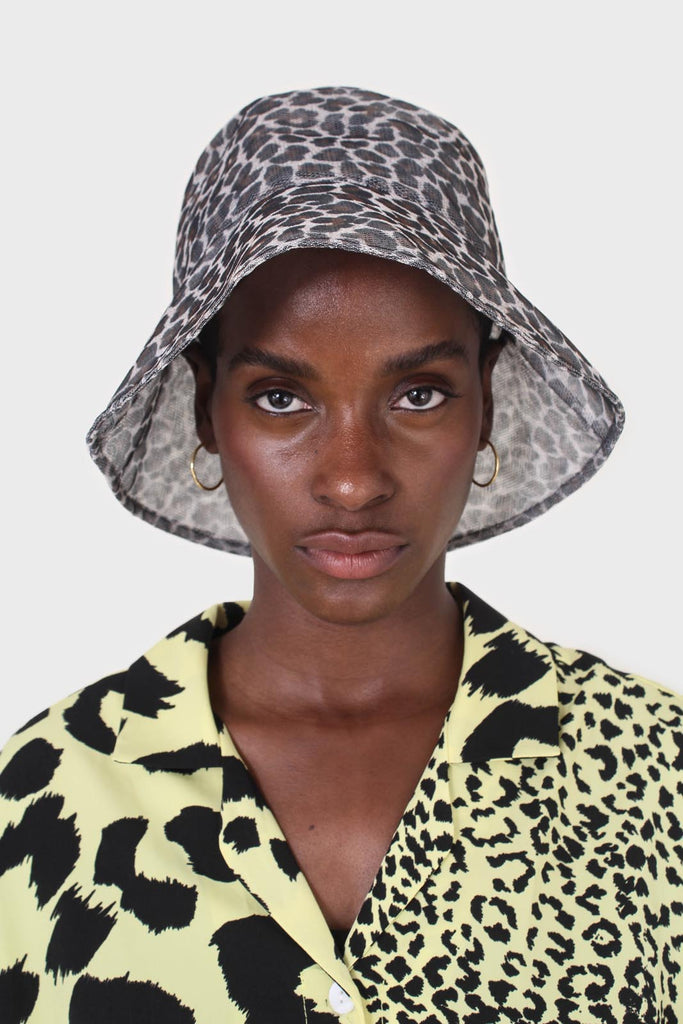Grey mesh leopard print bucket hat_3