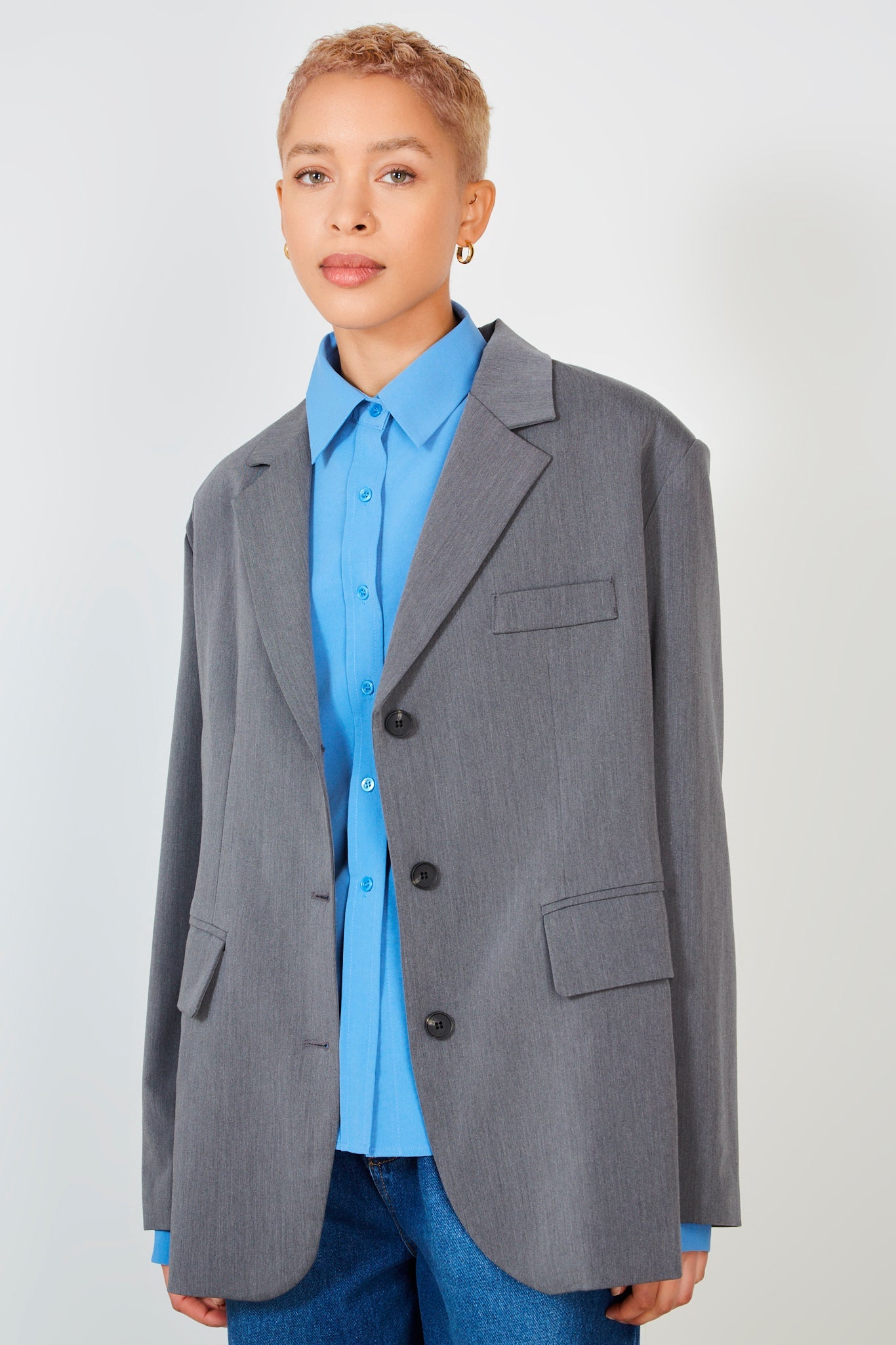 Grey oversized single breasted blazer_1