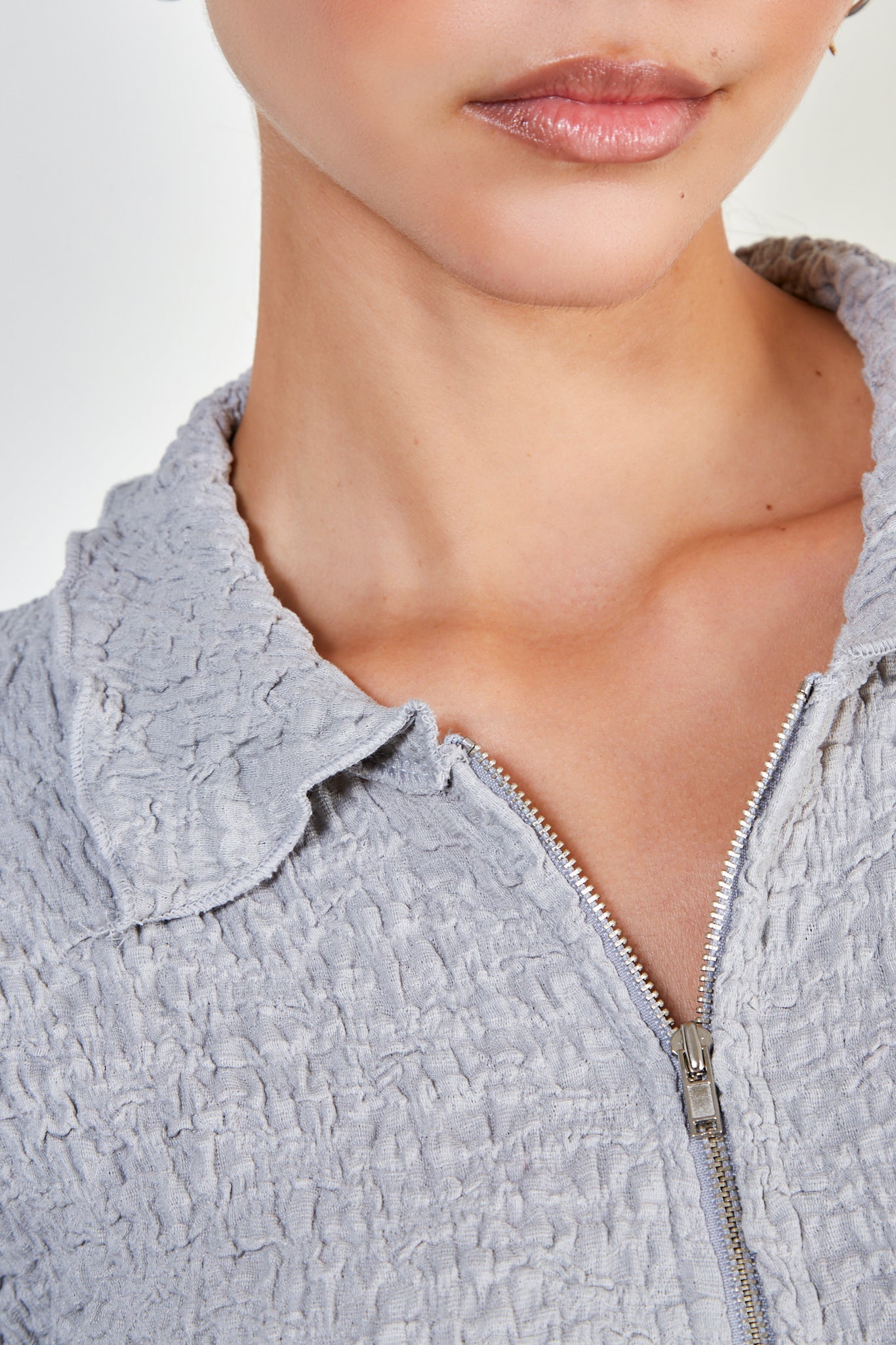 Grey textured zip top_4