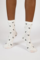Ivory and black tiny bow diamond texture socks_2