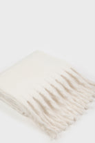 Ivory fuzzy thick scarf_2