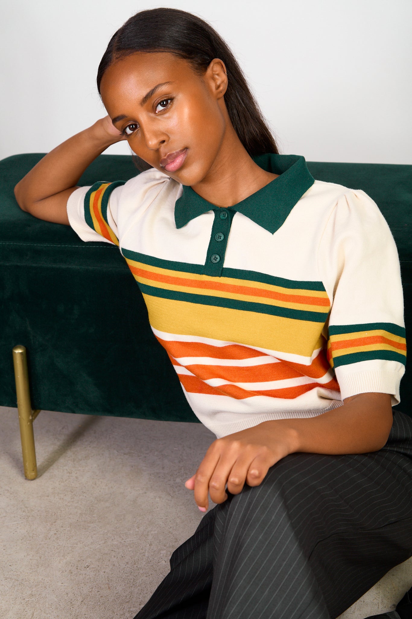 Ivory striped green collar knit tee_5