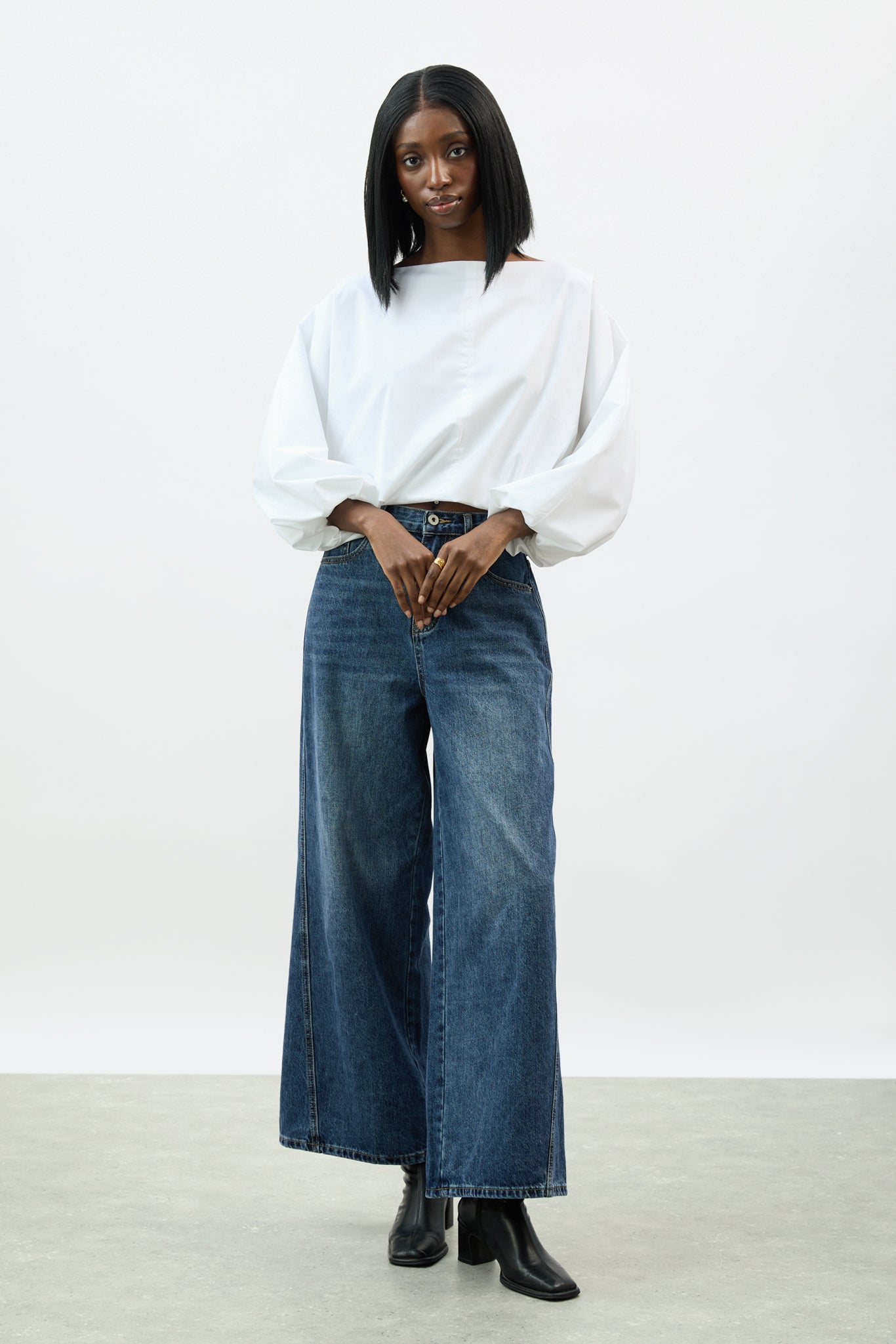 Ivory wide neck balloon sleeve blouse_5