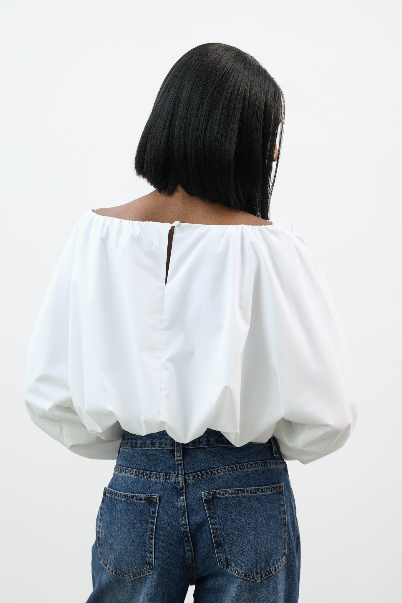 Ivory wide neck balloon sleeve blouse_2