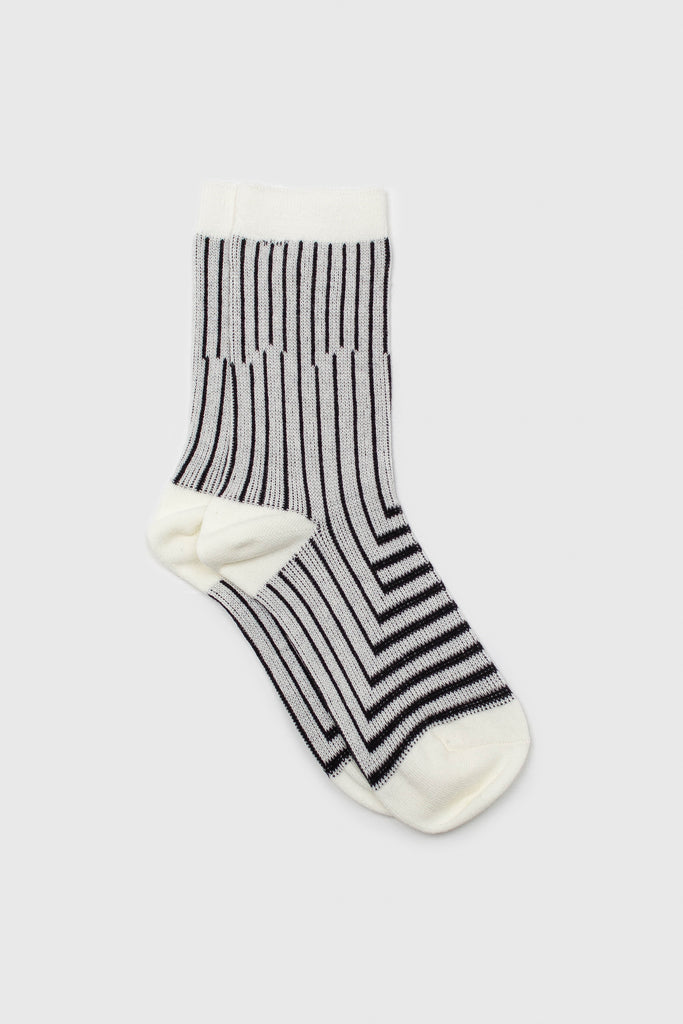 Ivory and black geometric socks_1