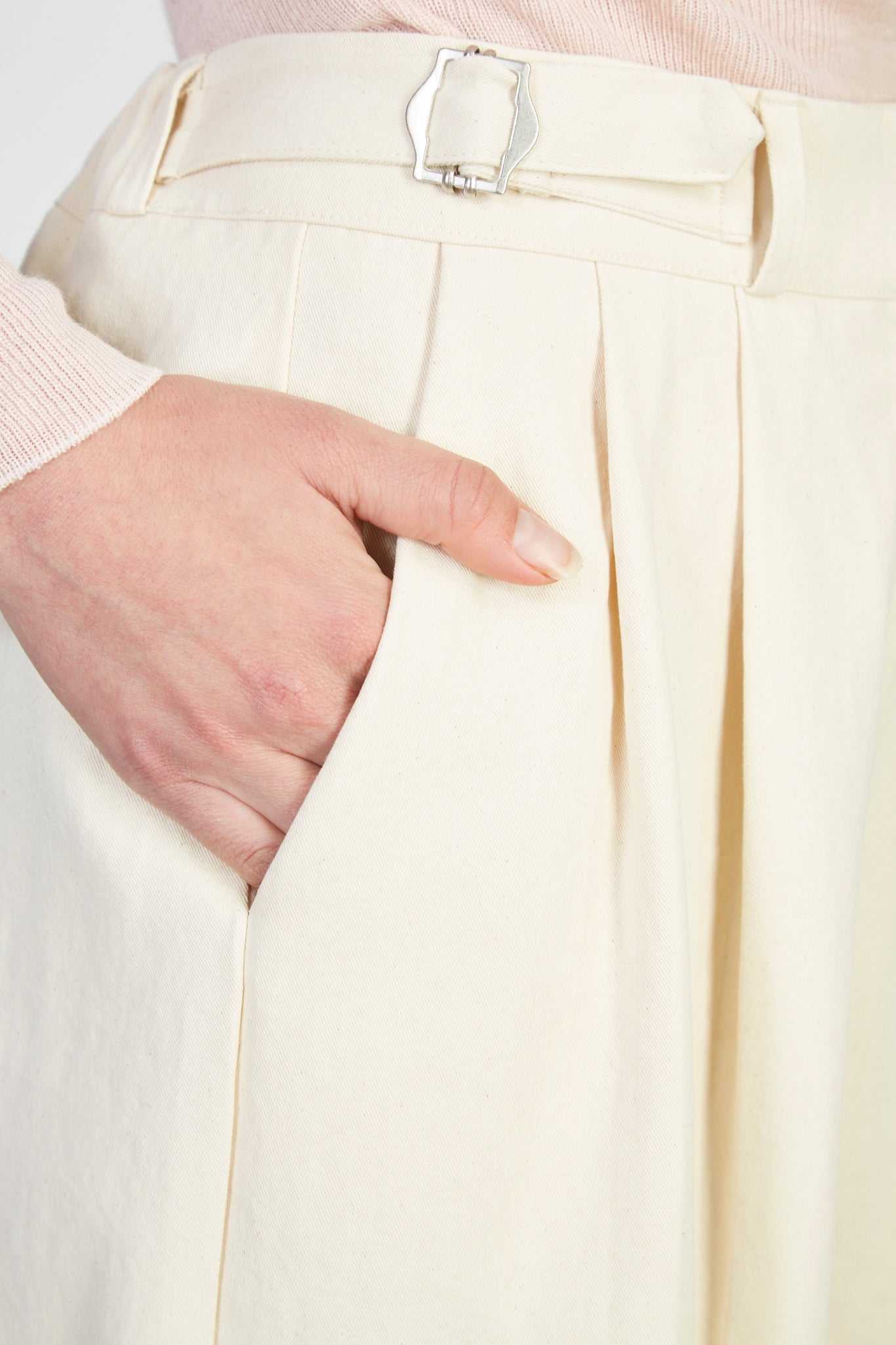 Light beige double side belted trousers_3