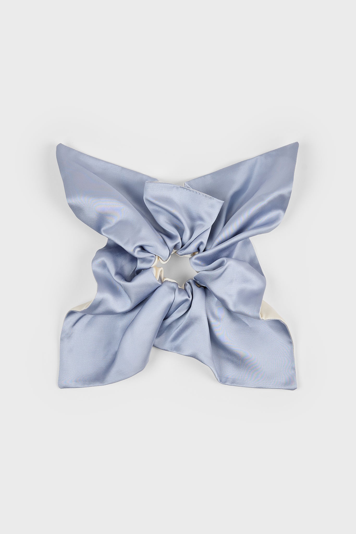 Light blue and ivory silky scrunchie_1