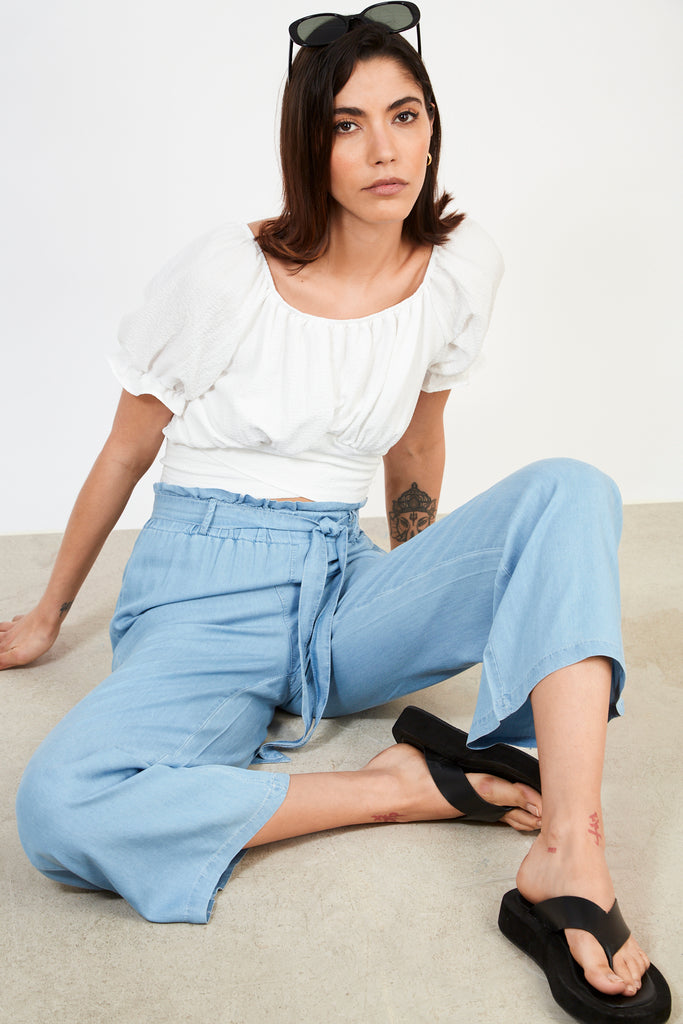 Light blue denim belted wide leg trousers_4