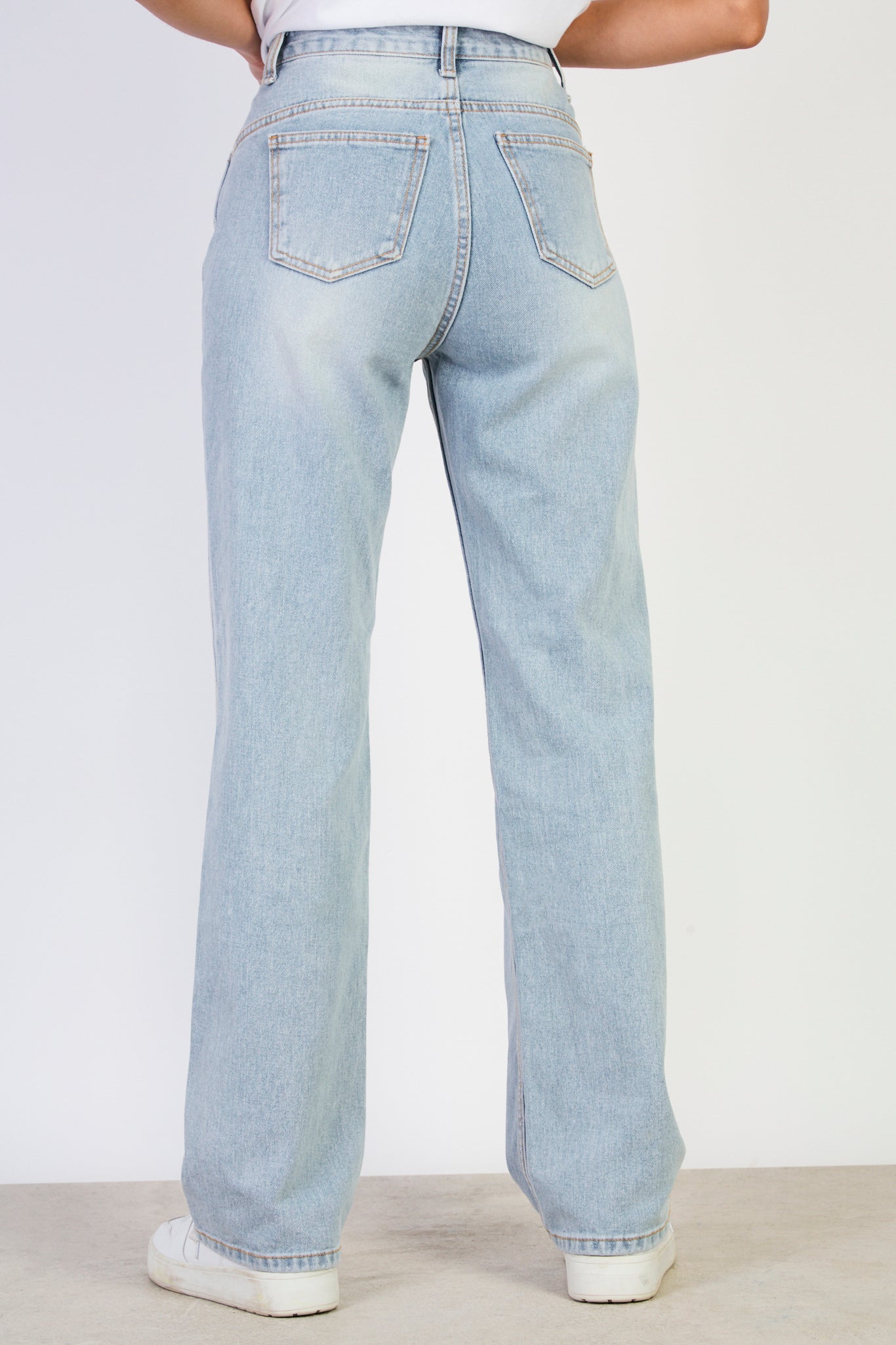 Light blue washed slim side seam jeans_2
