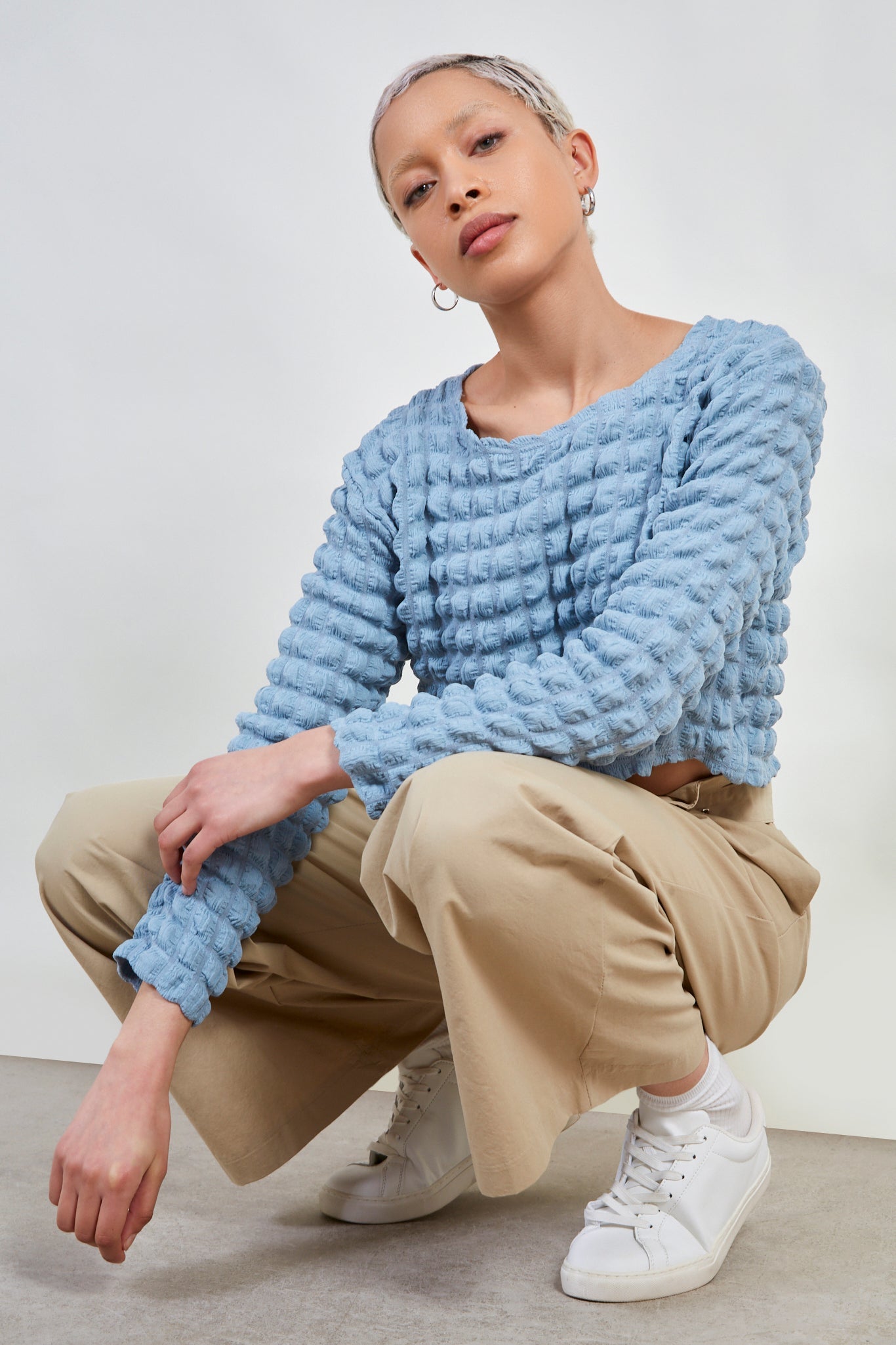Light blue textured puff long sleeve top_5