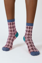 Light pink sheer diamond socks_4