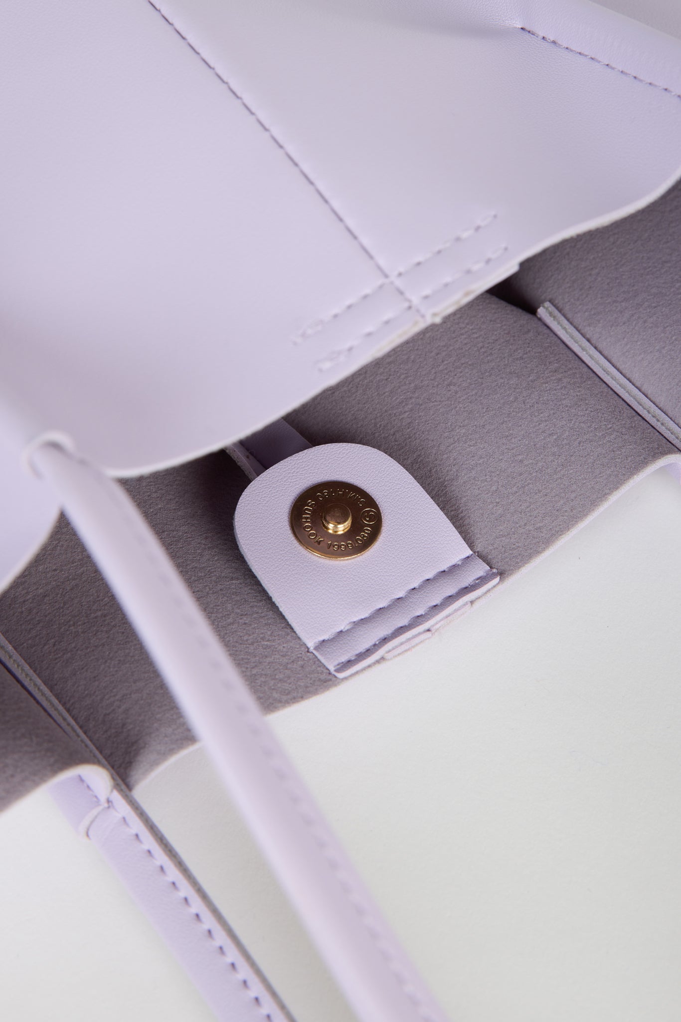 Lilac vegan leather pinched strap tote bag_3