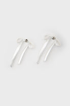 Matte silver ribbon drop earrings_2