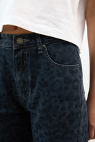 Mid blue denim leopard print barrel leg jeans_3