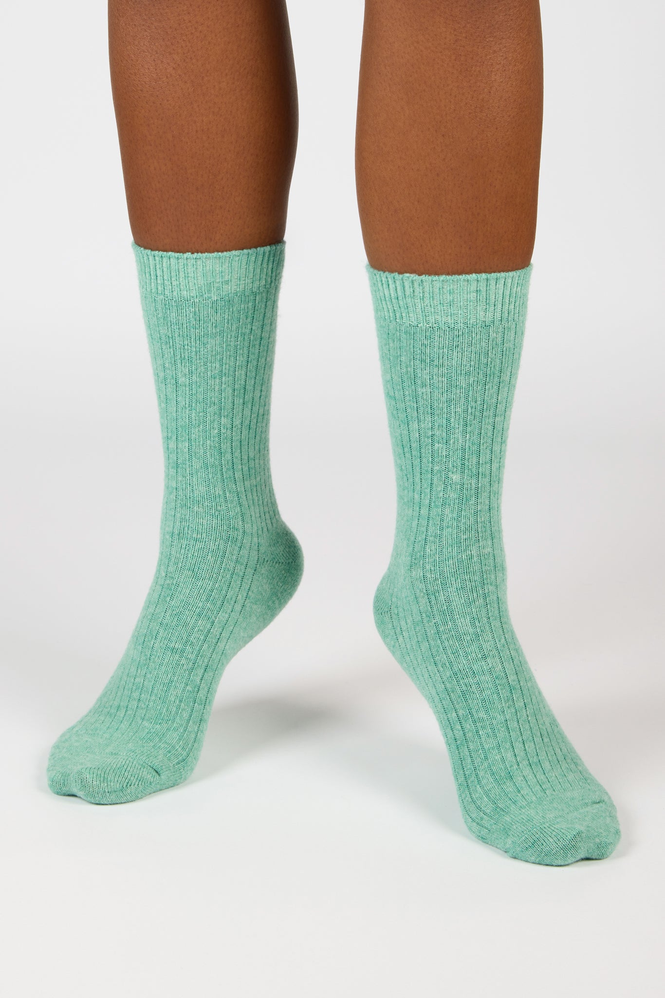 Mint ribbed cashmere wool blend socks_4