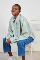 Mint vegan leather cropped shirt_5