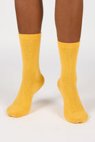 Mustard smooth wool blend socks_4