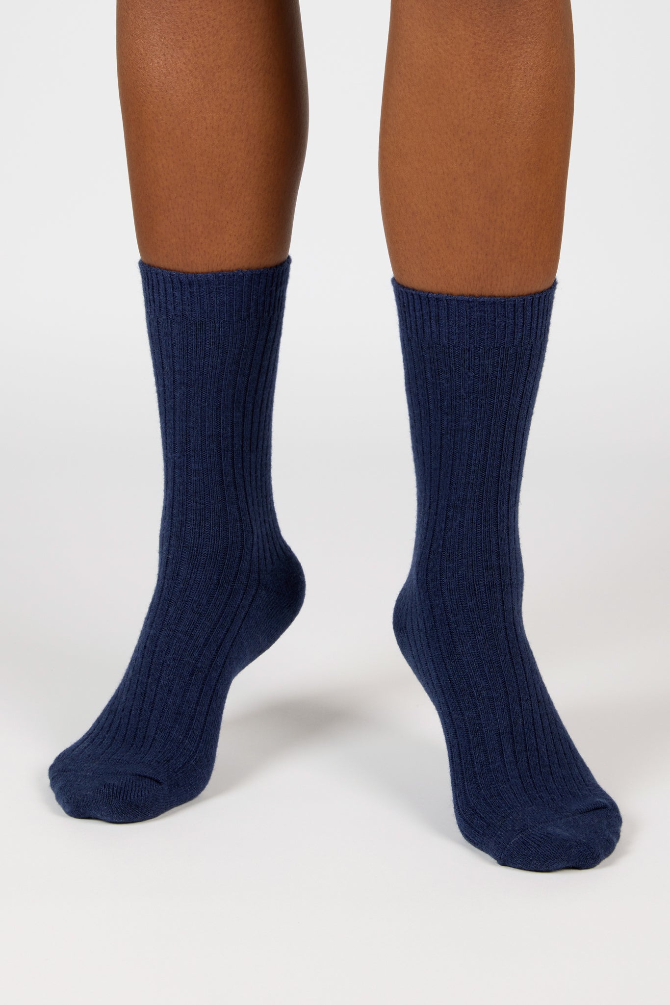 Navy ribbed cashmere wool blend socks_4