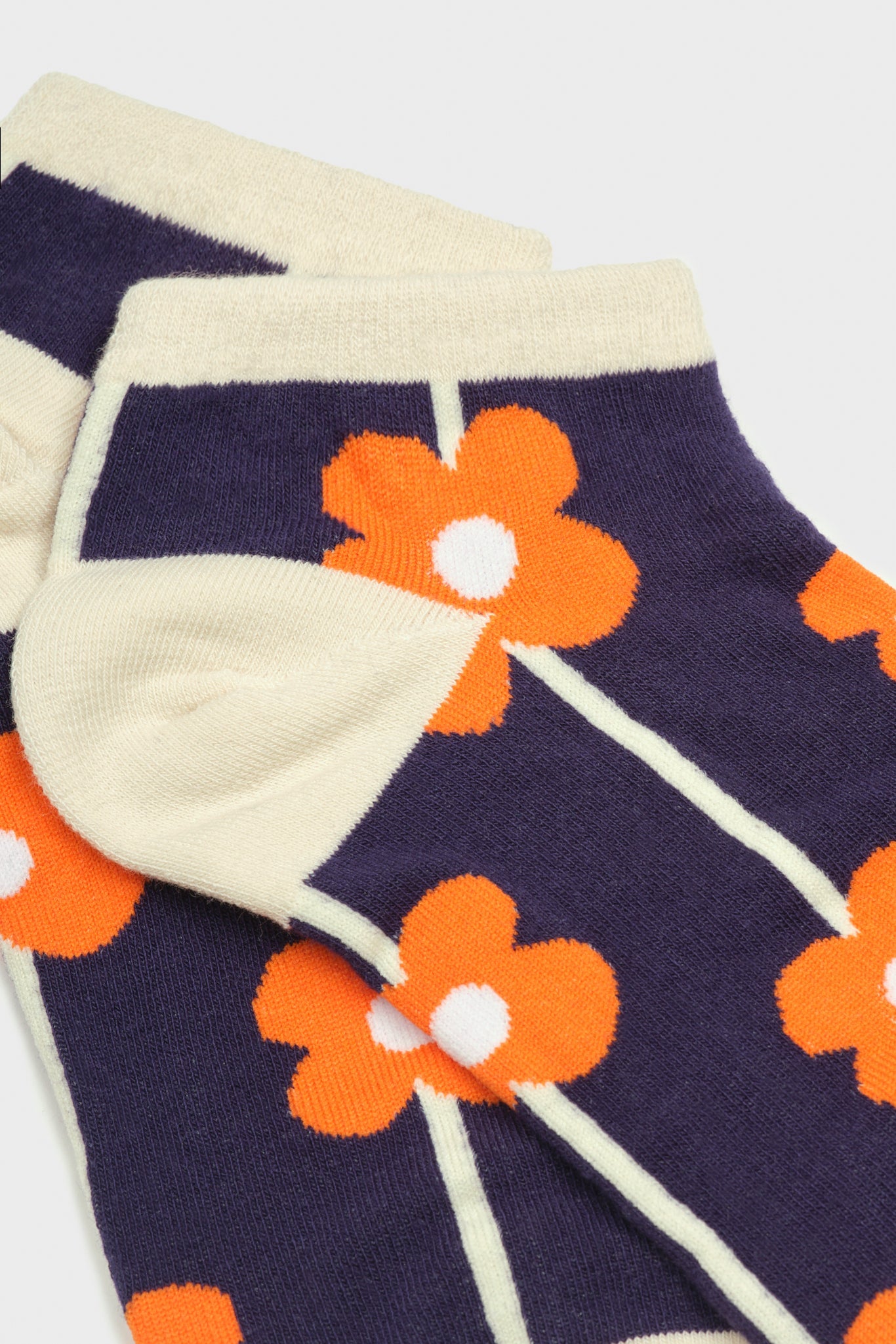 Navy and orange graphic flower socks_4