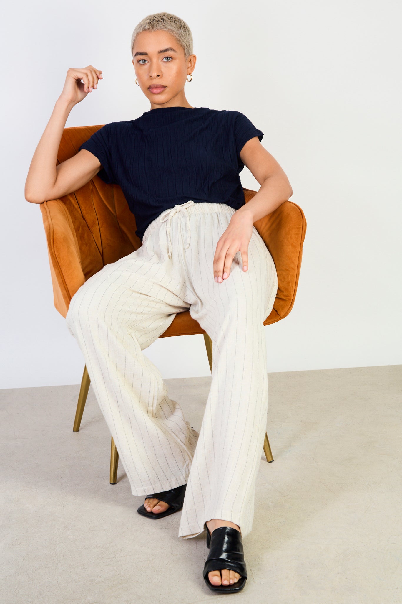 Oatmeal and black striped tie waist trousers_5