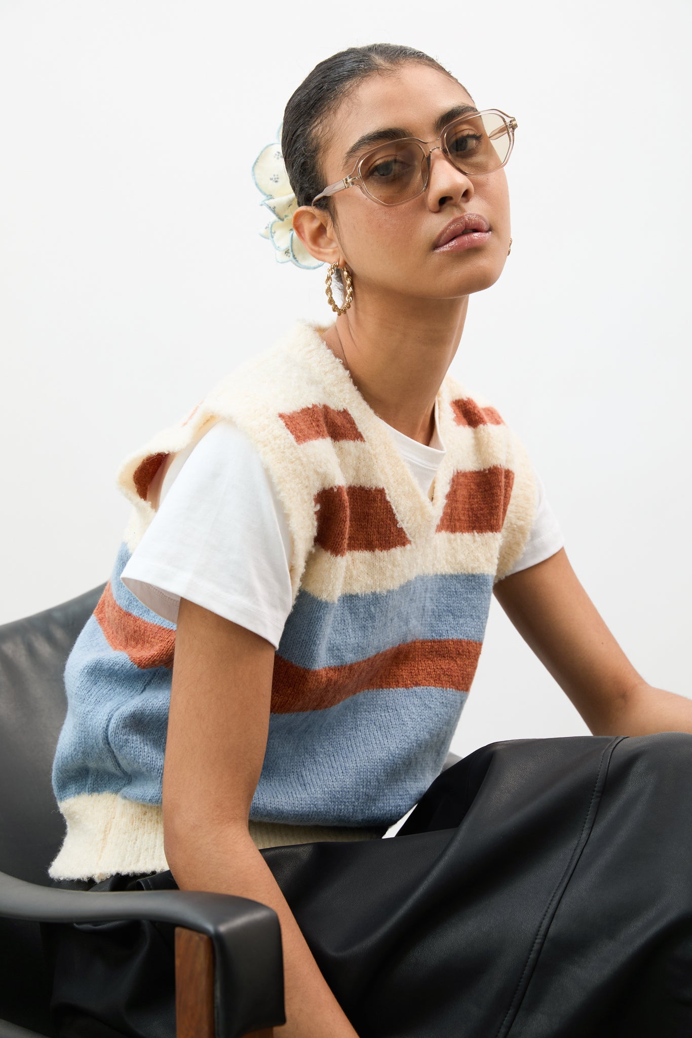 Orange and blue textured striped wool blend sweater vest_5