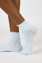 Pale blue lettuce trim ankle socks_1